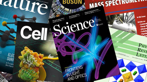 Cubiertas superpuestas de varias revistas de Elsevier, destacando títulos como Cell, Science, Nature...