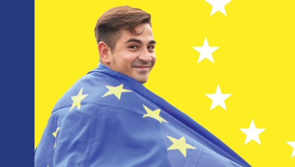 Joven con bandera