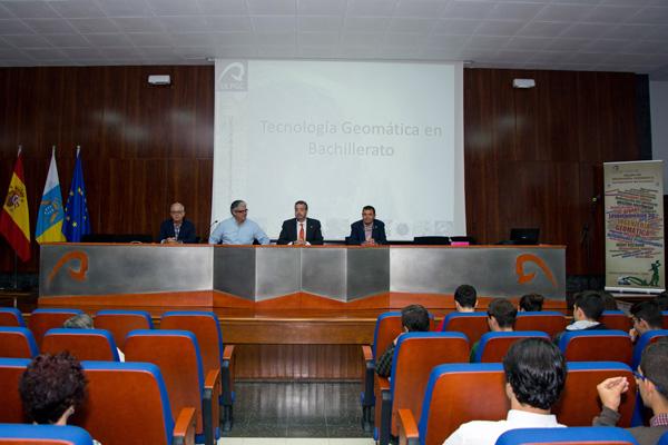 Imagen de la inauguración del II Encuentro, a cargo del Rector Rafael Robaina