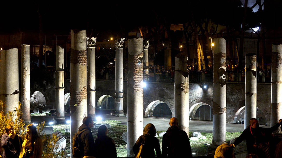 ITALY-TOURISM-HISTORY-TRADITION-ROME