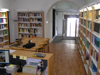 Sala de estudios de las bibliotecas del campus de Tahíche