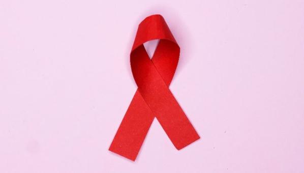 Lazo rojo [símbolo de la lucha contra el sida]