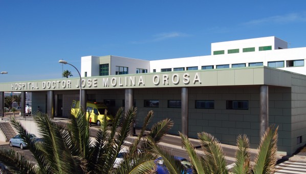 Fachada del Hospital José Molina Orosa