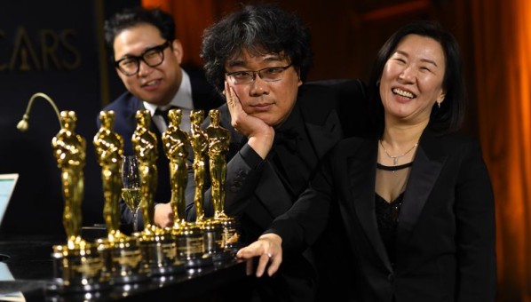 La película Parásitos gana Oscar 2020