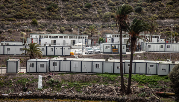 Imagen de Valeria Lazo. Módulos del CATE, Barranco Seco, Gran Canaria (2022)
